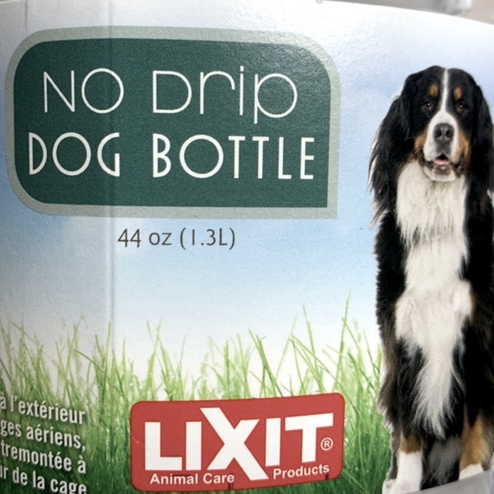 🔹NEW… Lixit No Drip Dog Bottle 44 oz…